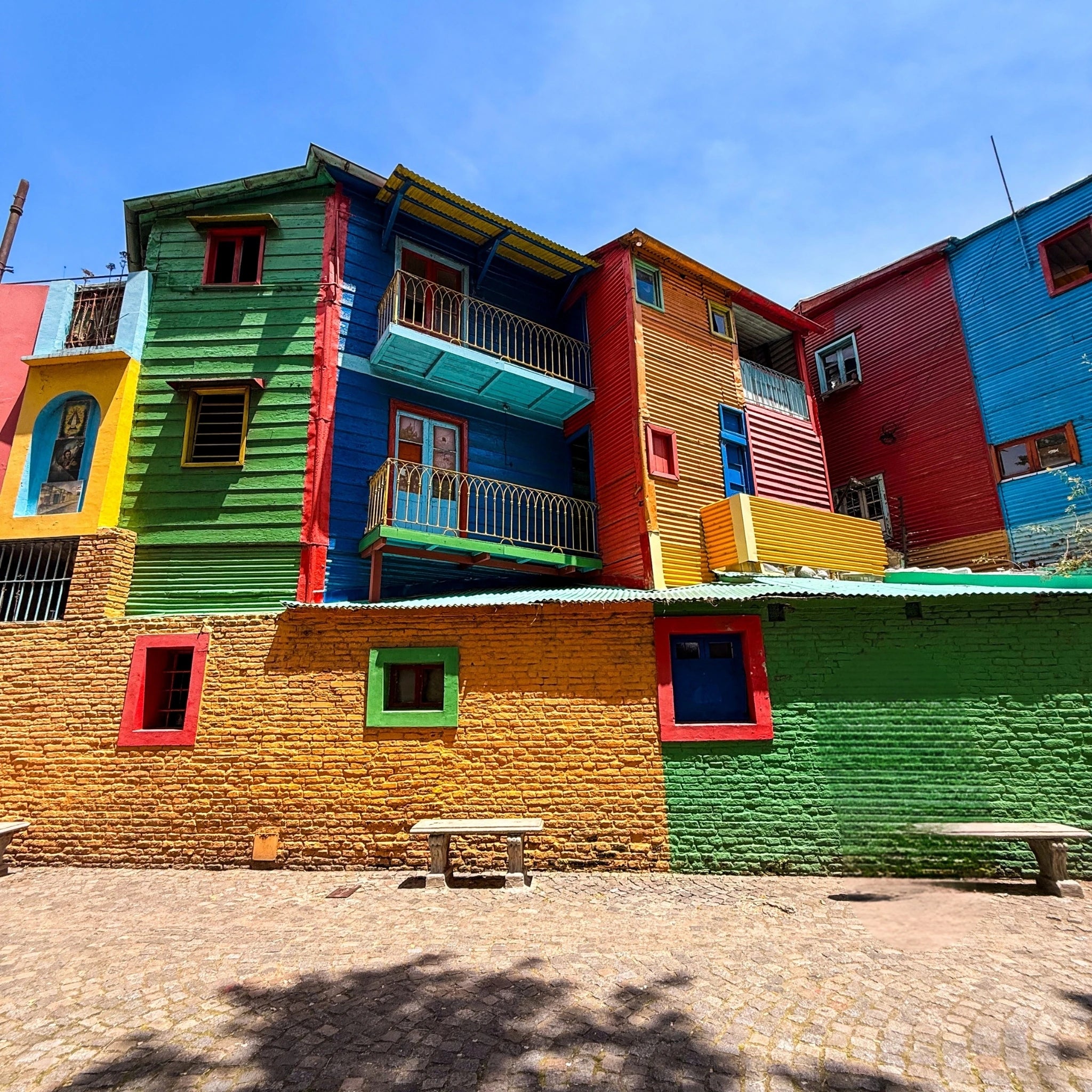La Boca Art and History Tour