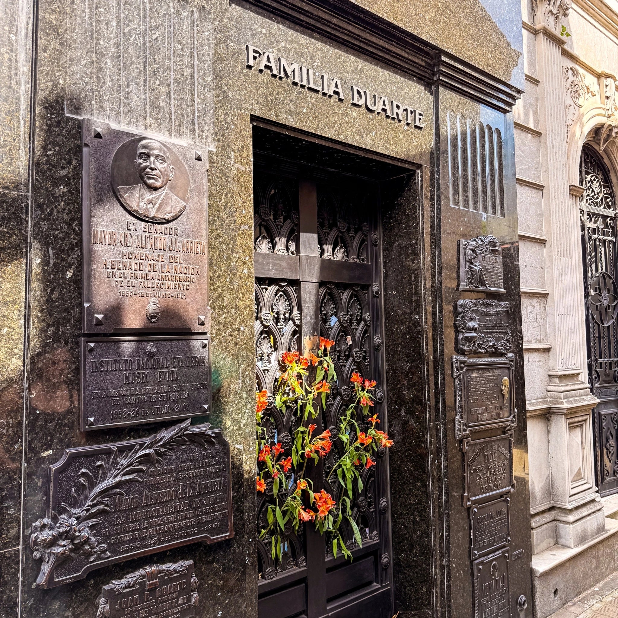 Experimente a Recoleta em Buenos Aires: a pequena cidade de Paris