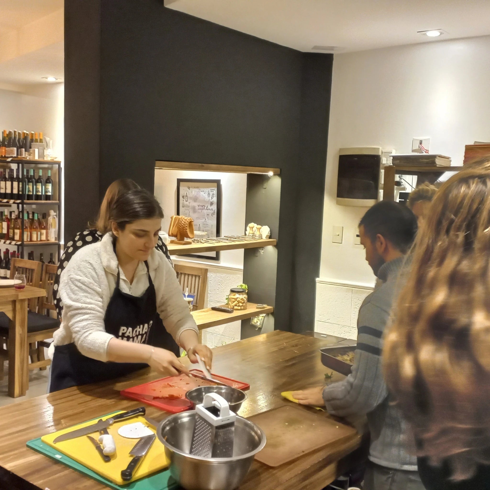 Aula de culinária argentina Pachamama