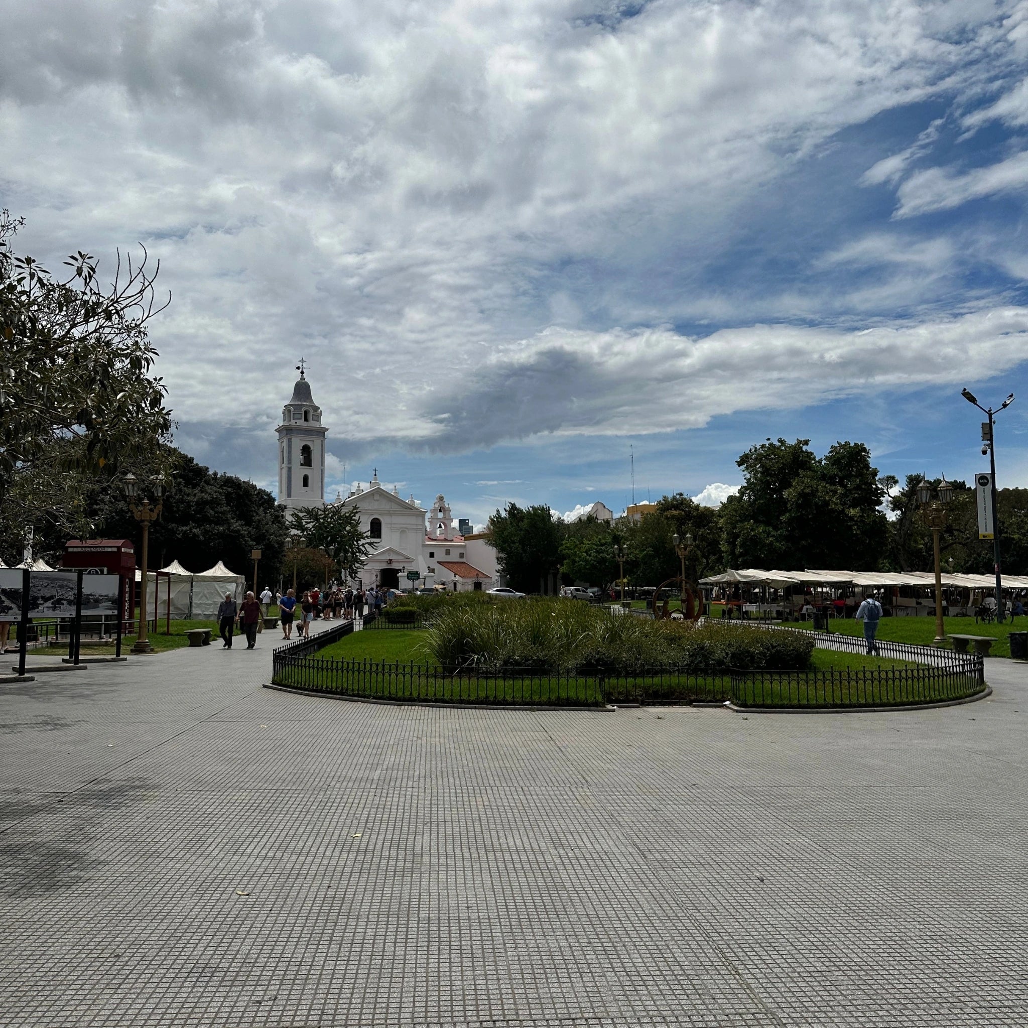 Experimente a Recoleta em Buenos Aires: a pequena cidade de Paris