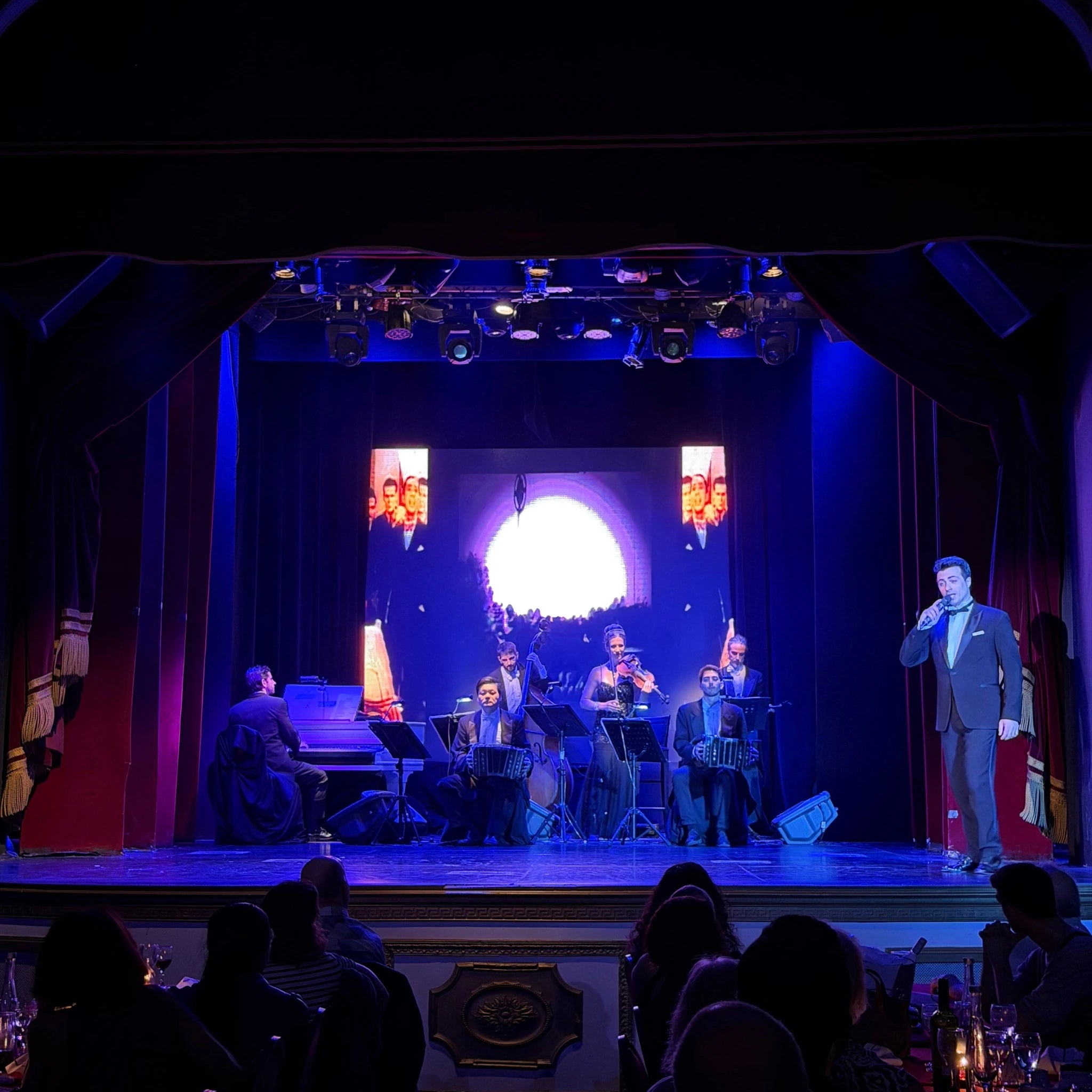 Show de Tango em Buenos Aires: Música, dança e comida ¡Tudo incluído! 💃🏻