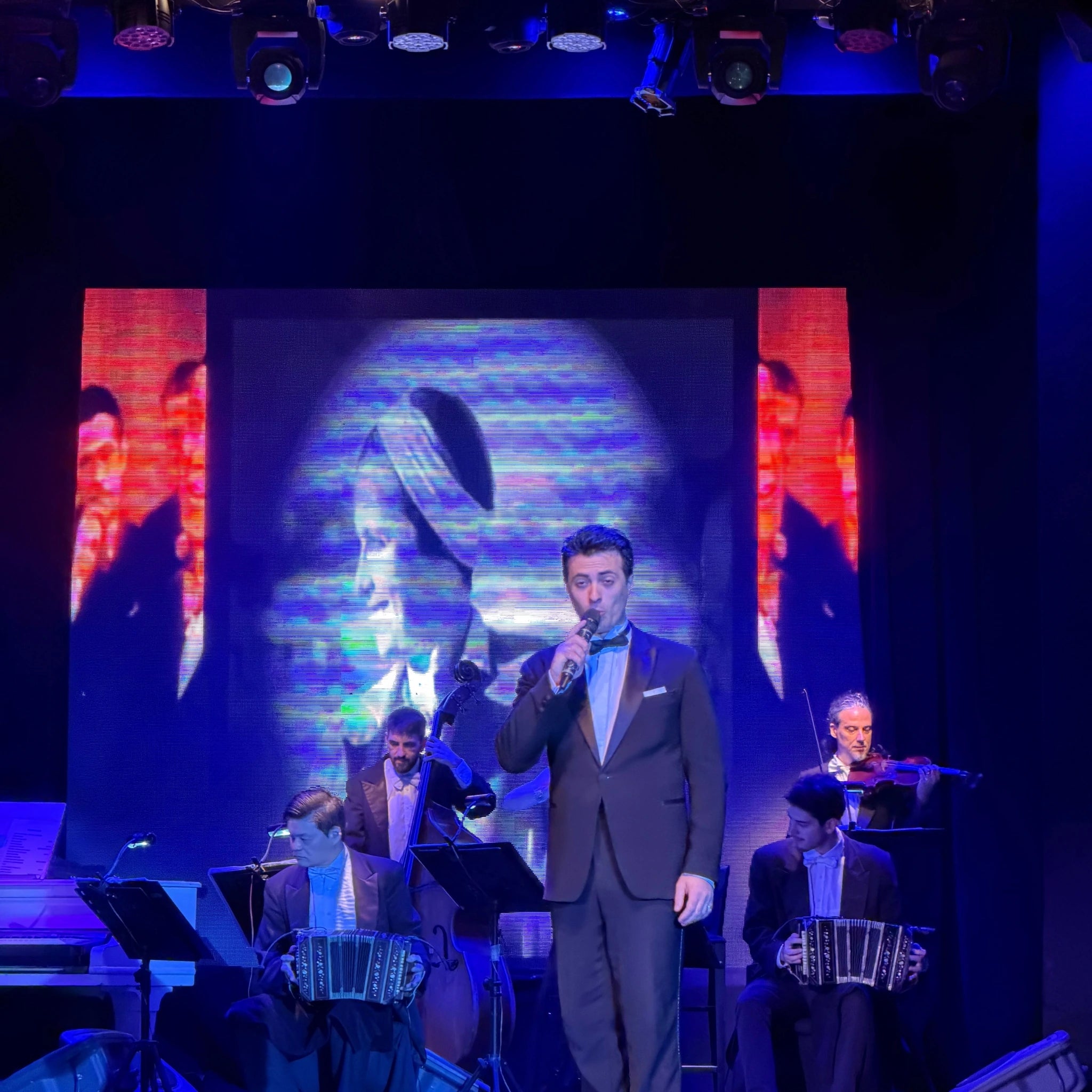 Show de Tango em Buenos Aires: Música, dança e comida ¡Tudo incluído! 💃🏻